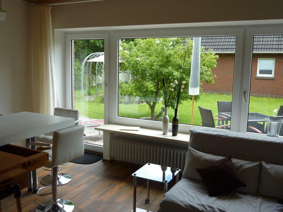 Meine-Nordsee-Fewo Esens Exterior foto