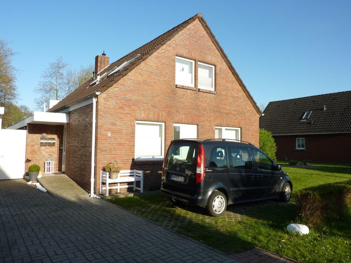 Meine-Nordsee-Fewo Esens Exterior foto